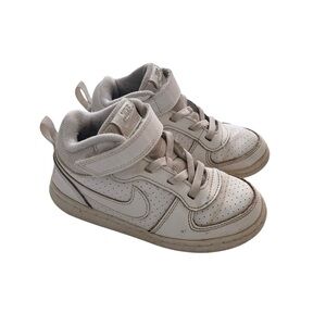Nike Kids hi top White Sneakers